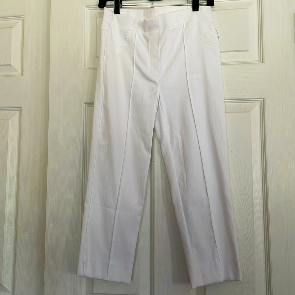 NWT Joseph Ribkoff White Capri Pants size 6